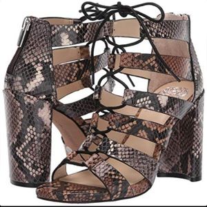 Vince Camuto Phandras size 9